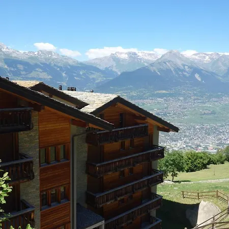 Plein Ciel MOUNTAIN&COSY apartments